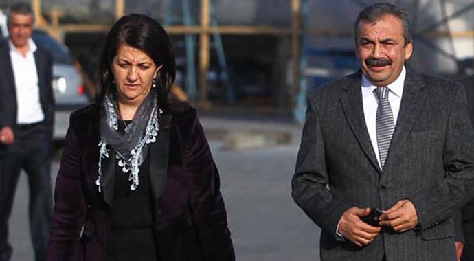 BDP'li Önder ve Buldan, Kandil'e gitti BDP'li Önder ve Buldan, Kandil'e gitti