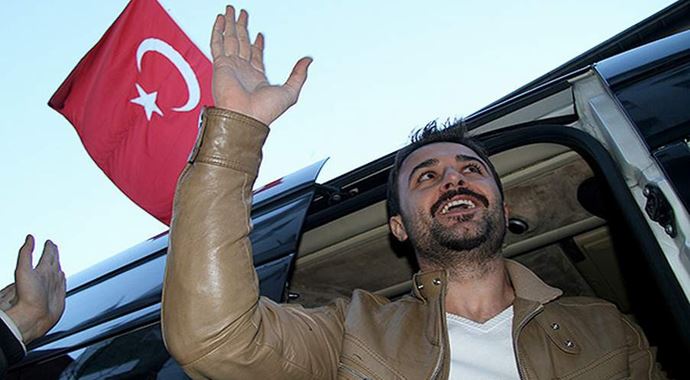 Atletico Madrid Onur Kıvrak&#039;ı kafasına taktı, peşini bırakmıyor