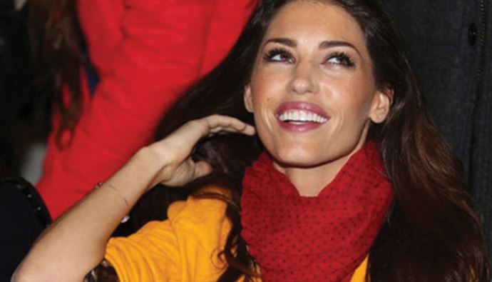 Galatasaray'ın yengesi Yolanthe, Türkçe öğreniyor Galatasaray'ın yengesi Yolanthe, Türkçe öğreniyor