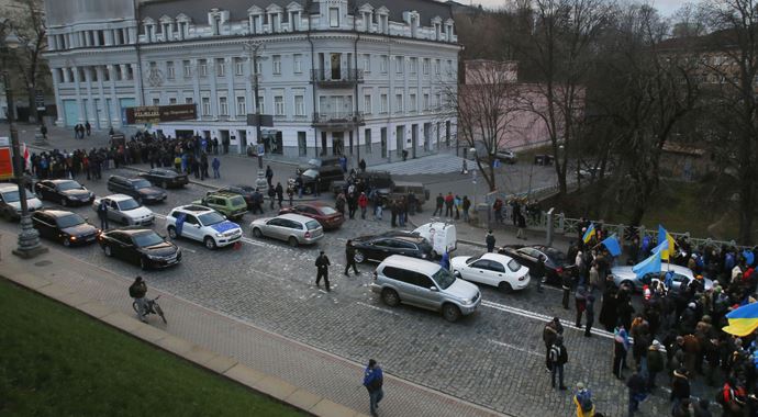 Ukrayna&#039;da sular durulmuyor