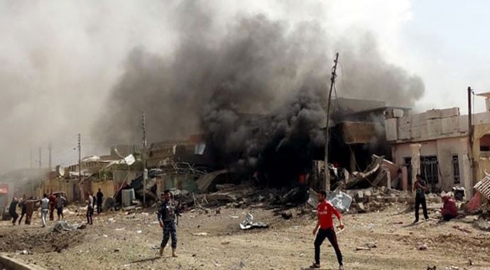 Afganistan kan gölü, 61 ölü, 62 yaralı Afganistan kan gölü, 61 ölü, 62 yaralı