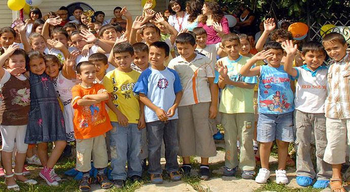 İlköğretim çağındaki her 4 çocuktan 3'ü hiç spor yapmıyor İlköğretim çağındaki her 4 çocuktan 3'ü hiç spor yapmıyor