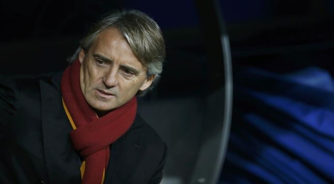 Mancini&#039;yi başı boş bırakmadılar