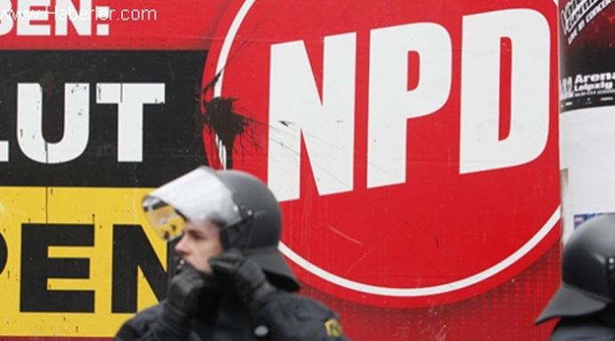 Almanya&#039;da NPD&#039;nin kapatılması için başvuruldu