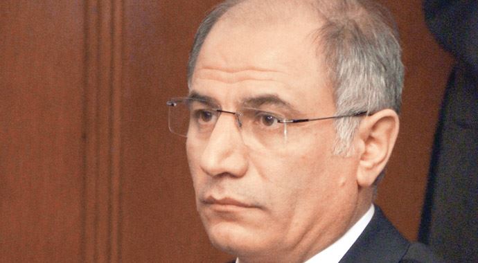 Efkan Ala: Kimlerin dolar aldığını biliyoruz