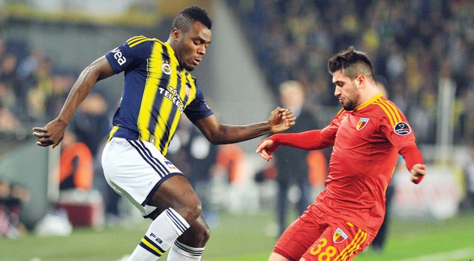 Emenike öyle bir açıldı ki Emenike öyle bir açıldı ki