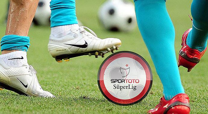 Süper Lig&#039;de 25 gün mola
