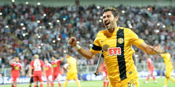 Ezeli rakiplerin transfer savaşı! Ezeli rakiplerin transfer savaşı!