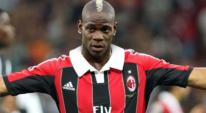 Balotelli Milan'dan ayrılıyor Balotelli Milan'dan ayrılıyor