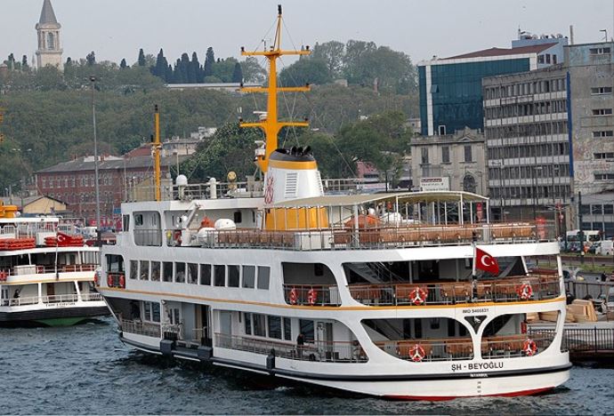 Şehir Hatları'ndan yılbaşına özel ek sefer Şehir Hatları'ndan yılbaşına özel ek sefer