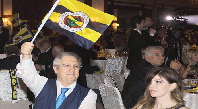 Fener'den gövde gösterisi Fener'den gövde gösterisi