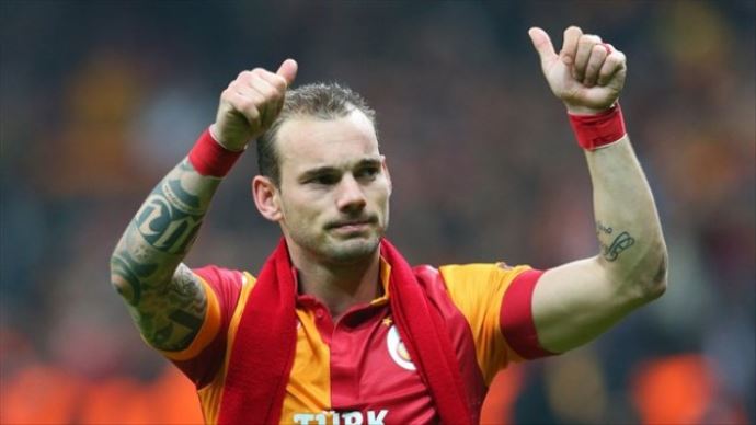 Sneijder, Manchester United'a mı gidiyor Sneijder, Manchester United'a mı gidiyor