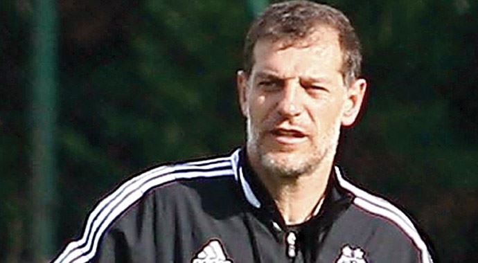 Slaven Bilic rekor peşinde