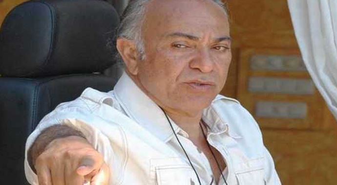Ahmet Bayer, eski eşine açtı ağzını yumdu gözünü