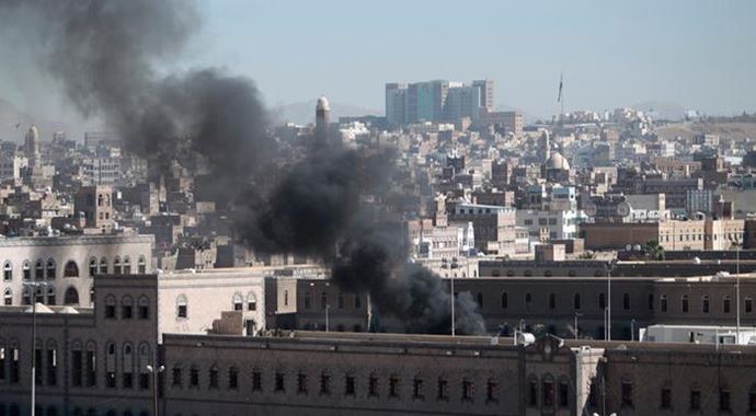 Yemen Savunma Bakanlığı'na bombalı saldırı