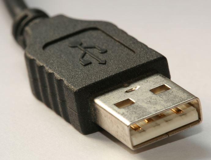 Büyük USB kablolarınızı çöpe atın