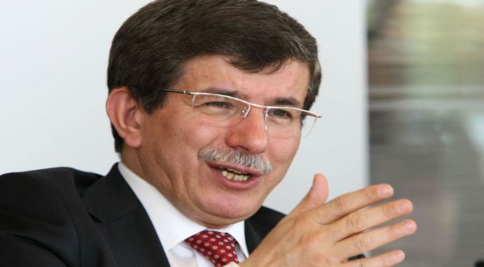 Ahmet Davuoğlu 12 Aralık&#039;ta Erivan&#039;a gidiyor