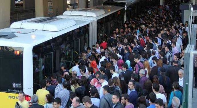 İstanbul'da günde 2,5 milyon yolcu taşınıyor