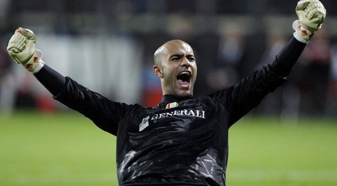 Beşiktaş, Sinan Bolat için Fulham'la yarışıyor