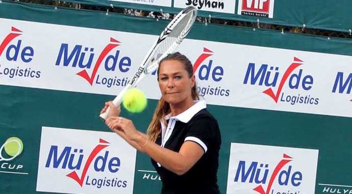 Hülya Cup'ta kupalar sahiplerini buluyor Hülya Cup'ta kupalar sahiplerini buluyor