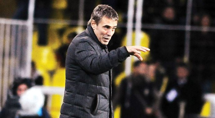 Ersun Yanal&#039;ın kara listesine girdiler, işte o futbolcular