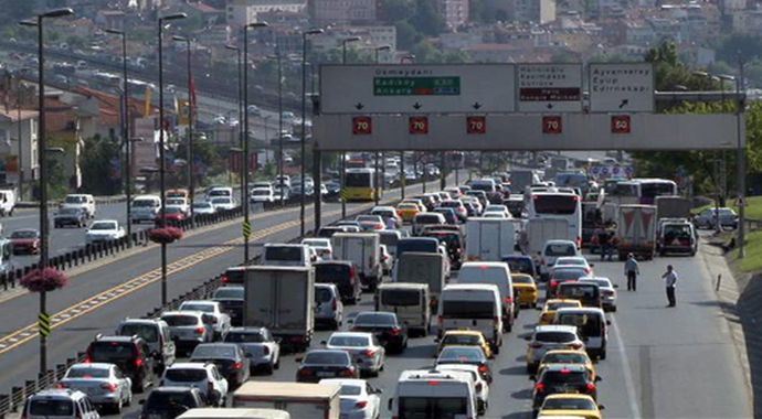 Haliç Köprüsü'nde trafik durdu