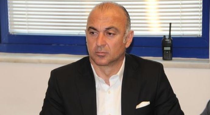 Trabzonspor'da Sebahattin Çakıroğlu istifa etti Trabzonspor'da Sebahattin Çakıroğlu istifa etti