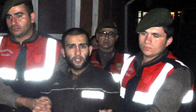 Cezaevinden kaçmaya çalışan mahkum çatıda yakalandı