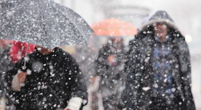 Meteorolojiden yoğun kar yağışı uyarısı Meteorolojiden yoğun kar yağışı uyarısı