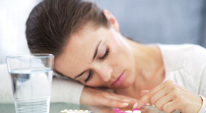 Doğum kontrol hapı göz tansiyonu yapıyor Doğum kontrol hapı göz tansiyonu yapıyor