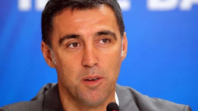 Hakan Şükür TFF başkanlığı için ilk sinyali verdi Hakan Şükür TFF başkanlığı için ilk sinyali verdi