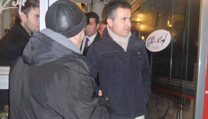 Suat Kılıç'tan öğrencilere 'sigara' tavsiyesi Suat Kılıç'tan öğrencilere 'sigara' tavsiyesi