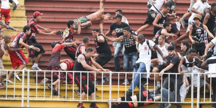 Brezilya futbol terörü Brezilya futbol terörü
