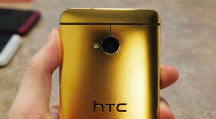 24 ayar altın HTC One görücüye çıktı 24 ayar altın HTC One görücüye çıktı