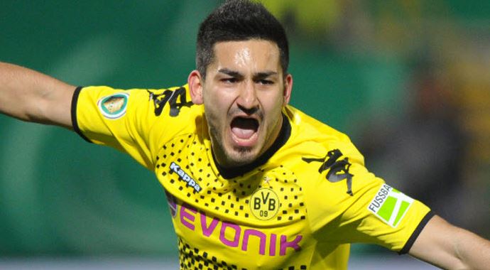 Barcelona ve Real Madrid İlkay Gündoğan için yarışıyor