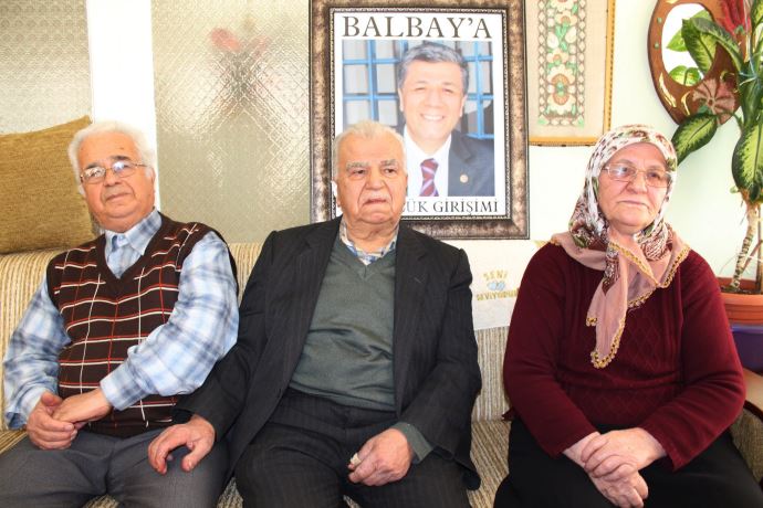 Mustafa Balbay&#039;a baba ocağında sevgi seli