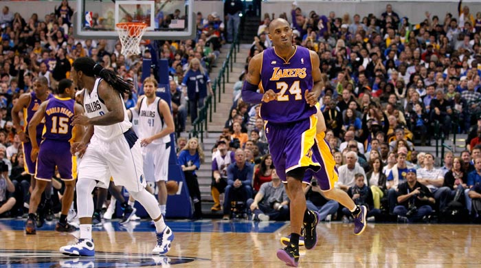 Kobe Bryant fırtına gibi esti