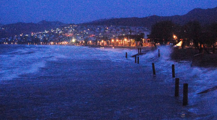 Bodrum'da okullara lodos tatili Bodrum'da okullara lodos tatili