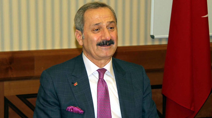 Bakan Çağlayan: "Kürt olduğumu söyleyemedim"
