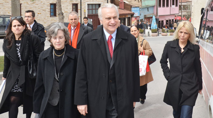 Türkiye ile ticaretimizi iki katına çıkaracağız Türkiye ile ticaretimizi iki katına çıkaracağız