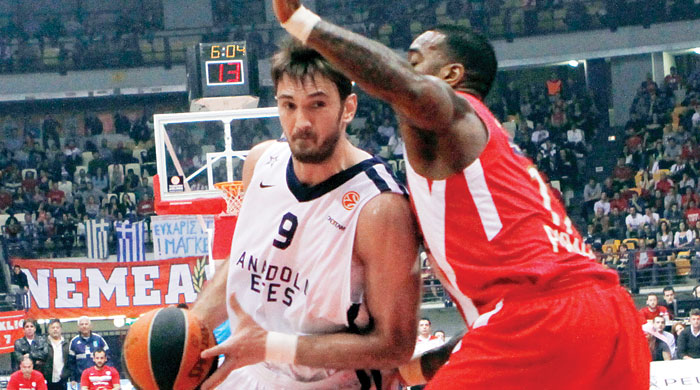 Efes dağıldı: 53-71