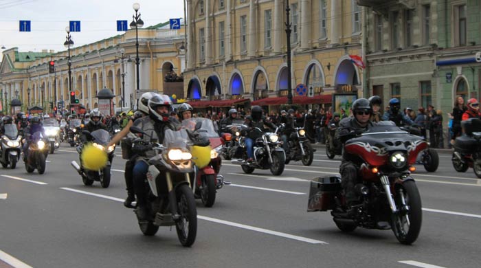 500 motorcunun gösterisi nefes kesti 500 motorcunun gösterisi nefes kesti