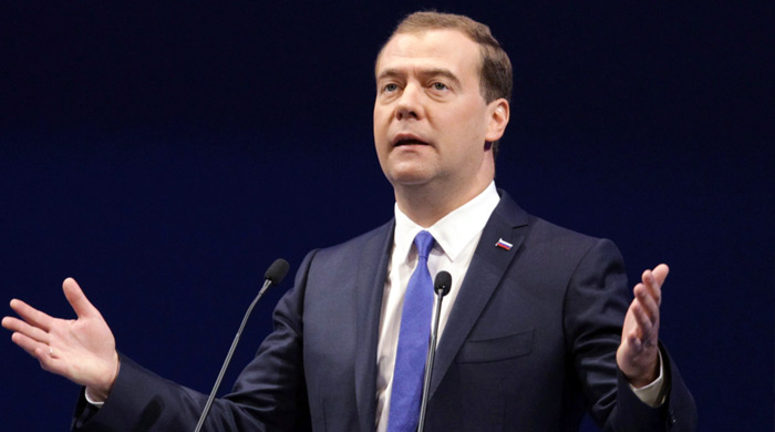Medvedev, 'Kabine er ya da geç değişecek' Medvedev, 'Kabine er ya da geç değişecek'