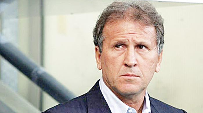 Fenerbahçe'de taraftar Zico dedi Fenerbahçe'de taraftar Zico dedi