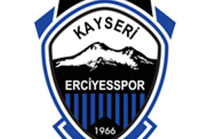 Kayseri Erciyesspor 3 futbolcuyu renklerine bağladı