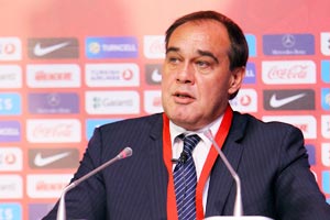 Demirören sert çıktı, 'Federasyon şov işi değildir'