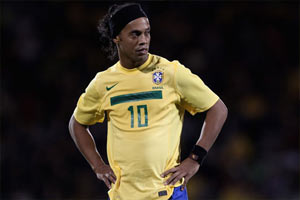Beşiktaş Ronaldinho ile ön protokol imzaladı mı Beşiktaş Ronaldinho ile ön protokol imzaladı mı