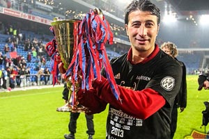 Teknik direktör Murat Yakın, İsviçre'de tarih yazdı