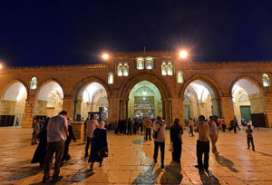 Mescid-i Aksa&#039;da namazı Hacı Bayram imamı kıldırdı