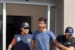 İzmir'deki Gezi olaylarında 11 tutuklama İzmir'deki Gezi olaylarında 11 tutuklama